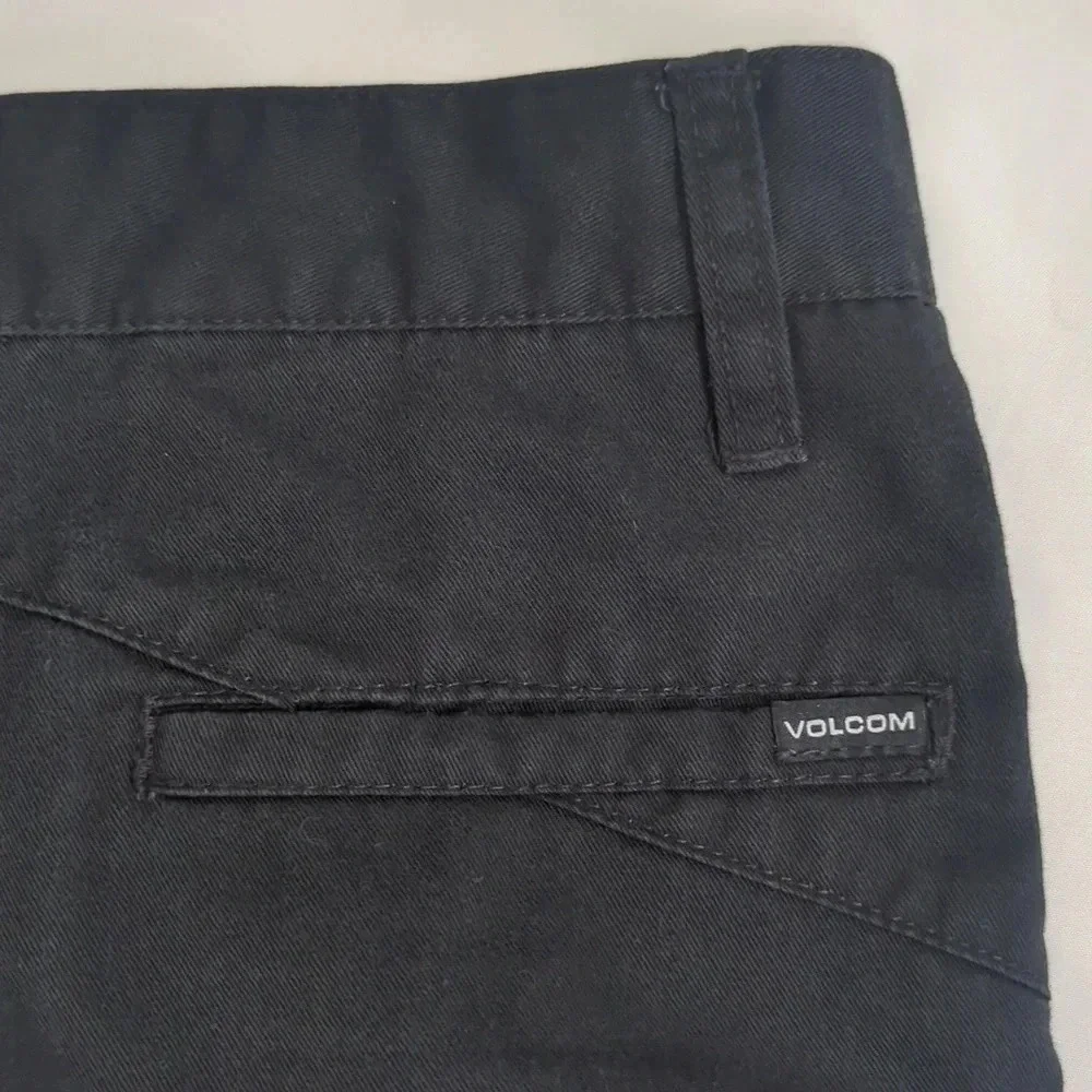 Volcom Men's Frickin Modern Stretch Shorts, Color Black Size 27